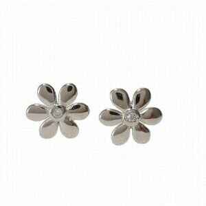 Sterling silver Forget me Not stud earrings with Diamond center